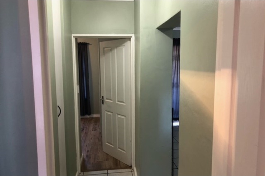 2 Bedroom Property for Sale in Parklands Western Cape